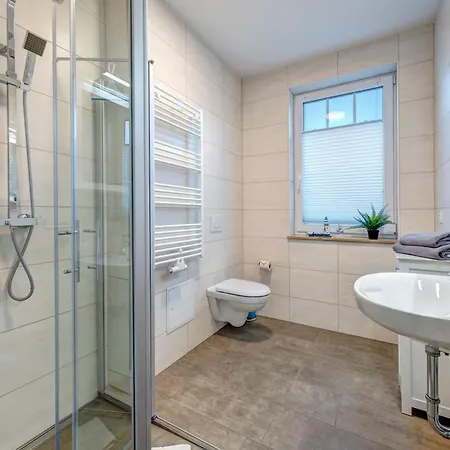 Apartamento Haus Achterwasserblick 2 Loddin